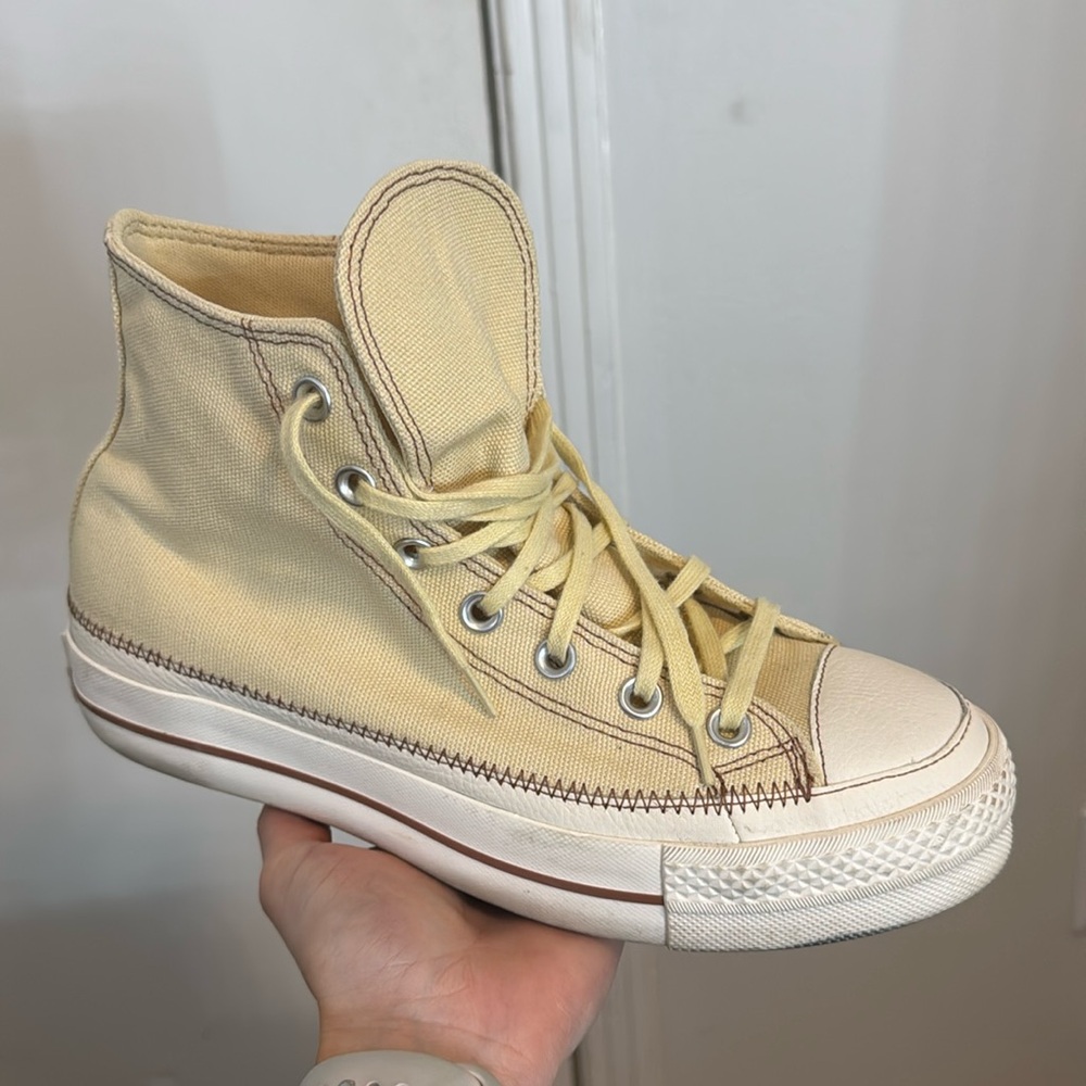 Converse Chuck 70 High Top Sneakers - Beige/Egret - Size 8